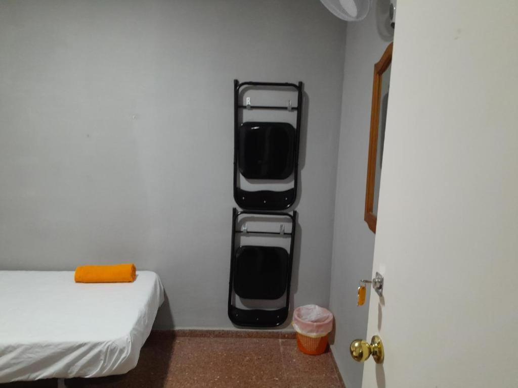 La Nueva Kwatera prywatna Algeciras